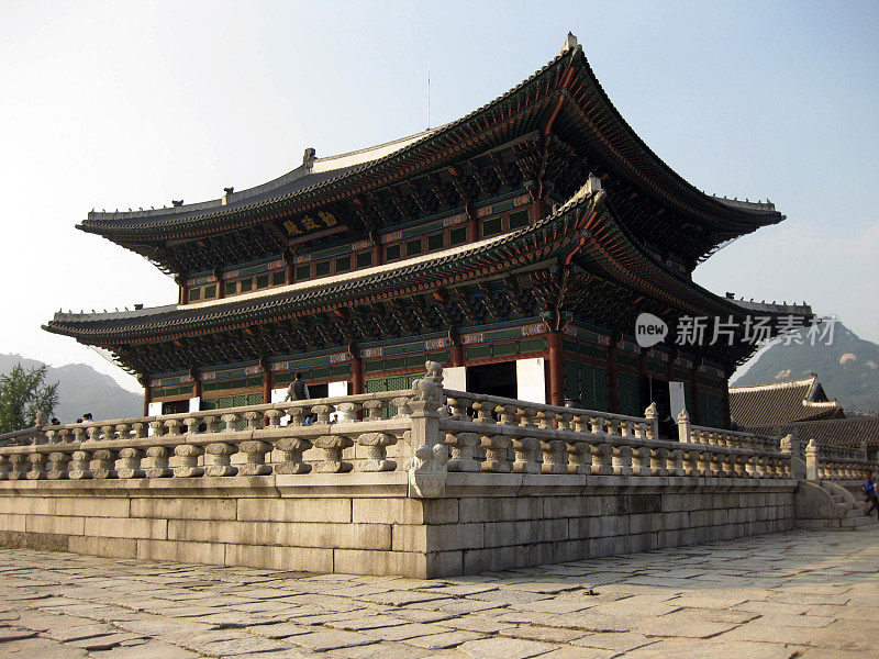 韩国首尔，京福宫，Geunjeongjeon Throne Hall